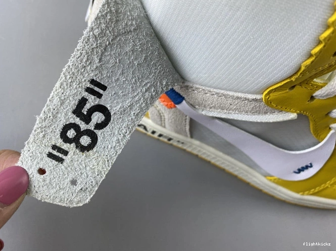 1 Jordan AQ0818-149 Powder Yellow-Cone x White Off-White NRG Dark Air 0920